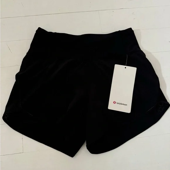 lululemon athletica Women's Classic Black Athletic Shorts - Picture 1 of 4